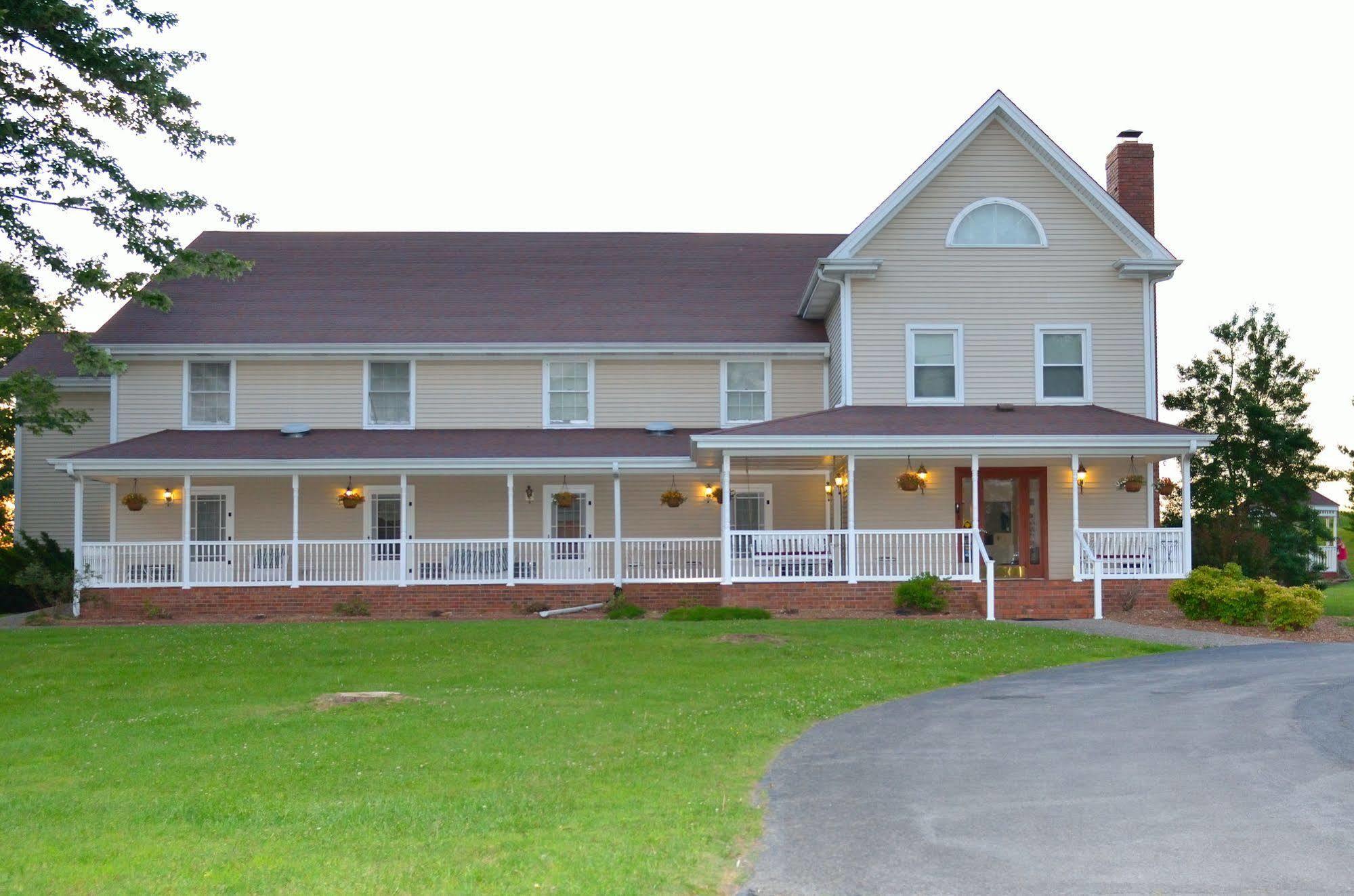 Four Seasons Country Inn Глазгоу Екстериор снимка